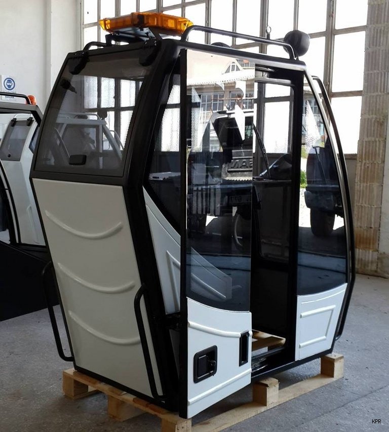 MOBİL VİNÇ KABİNLERİ